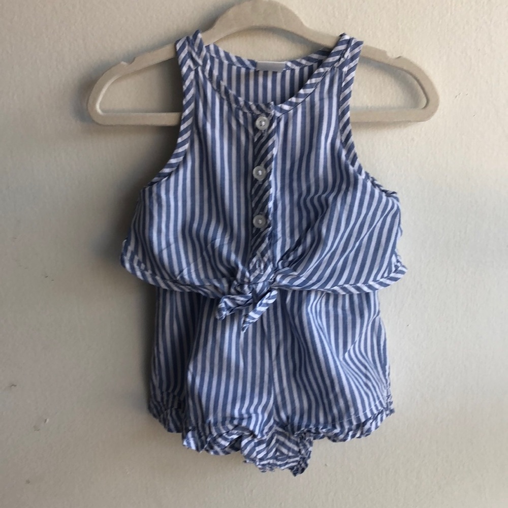 Old Navy Baby Girl Romper 0-3 Months